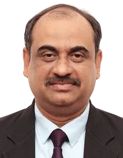 Dr. R Kumar